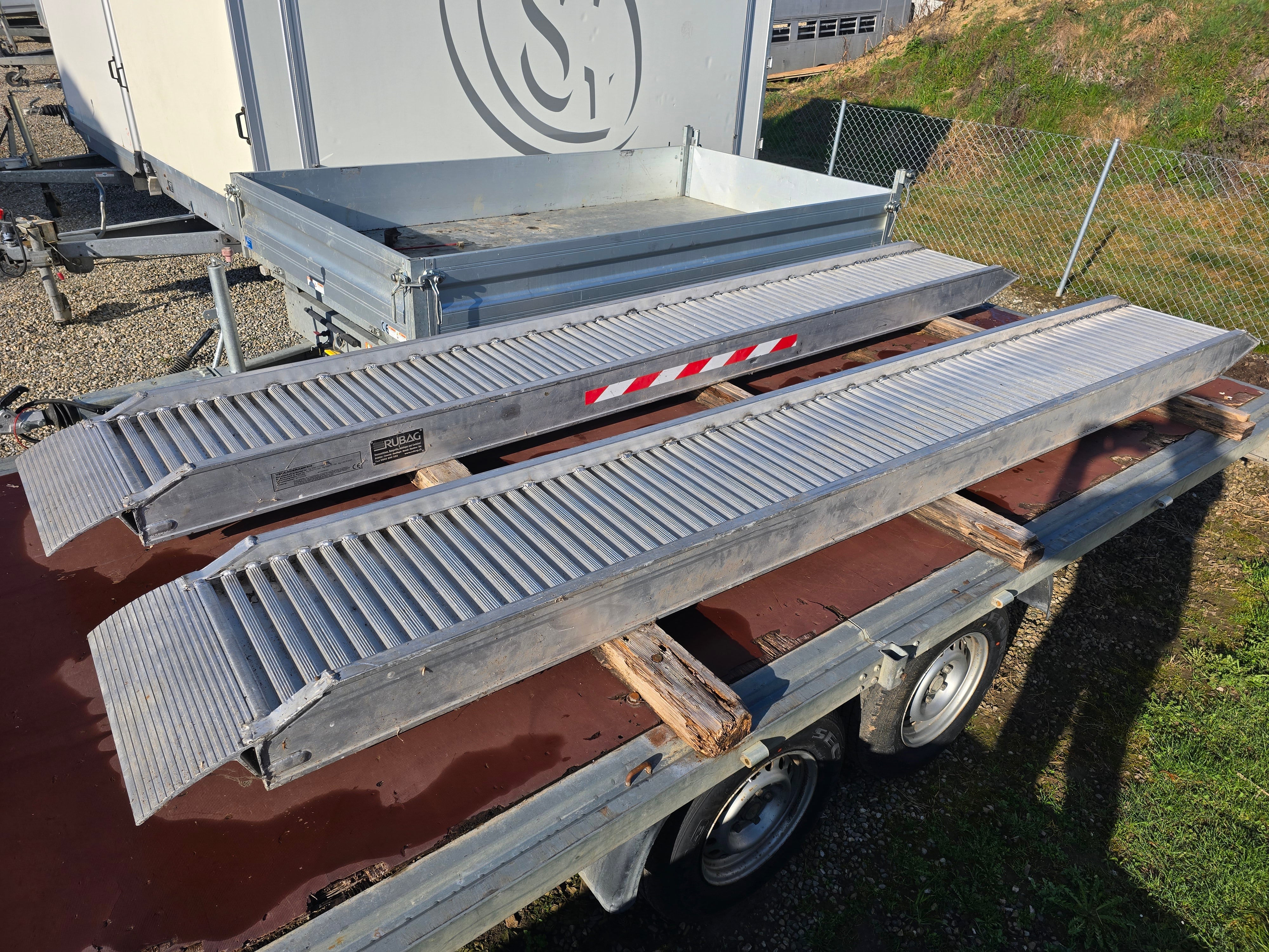 1 Paar Alu-Laderampe, 7182 kg pro Paar