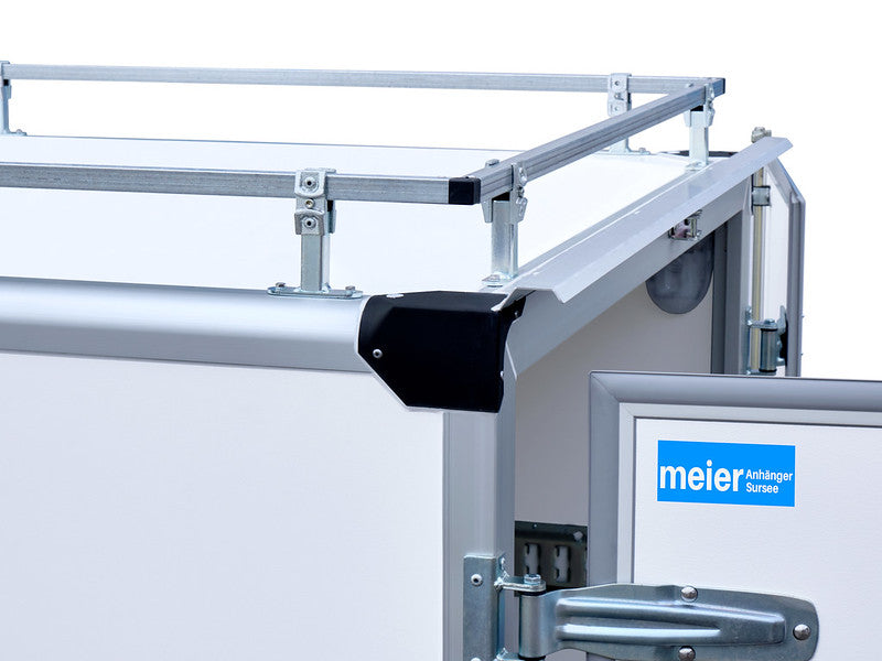 Humbaur Kofferanhänger Typ HK mit Dachreling, Zurrschienen und Stützen