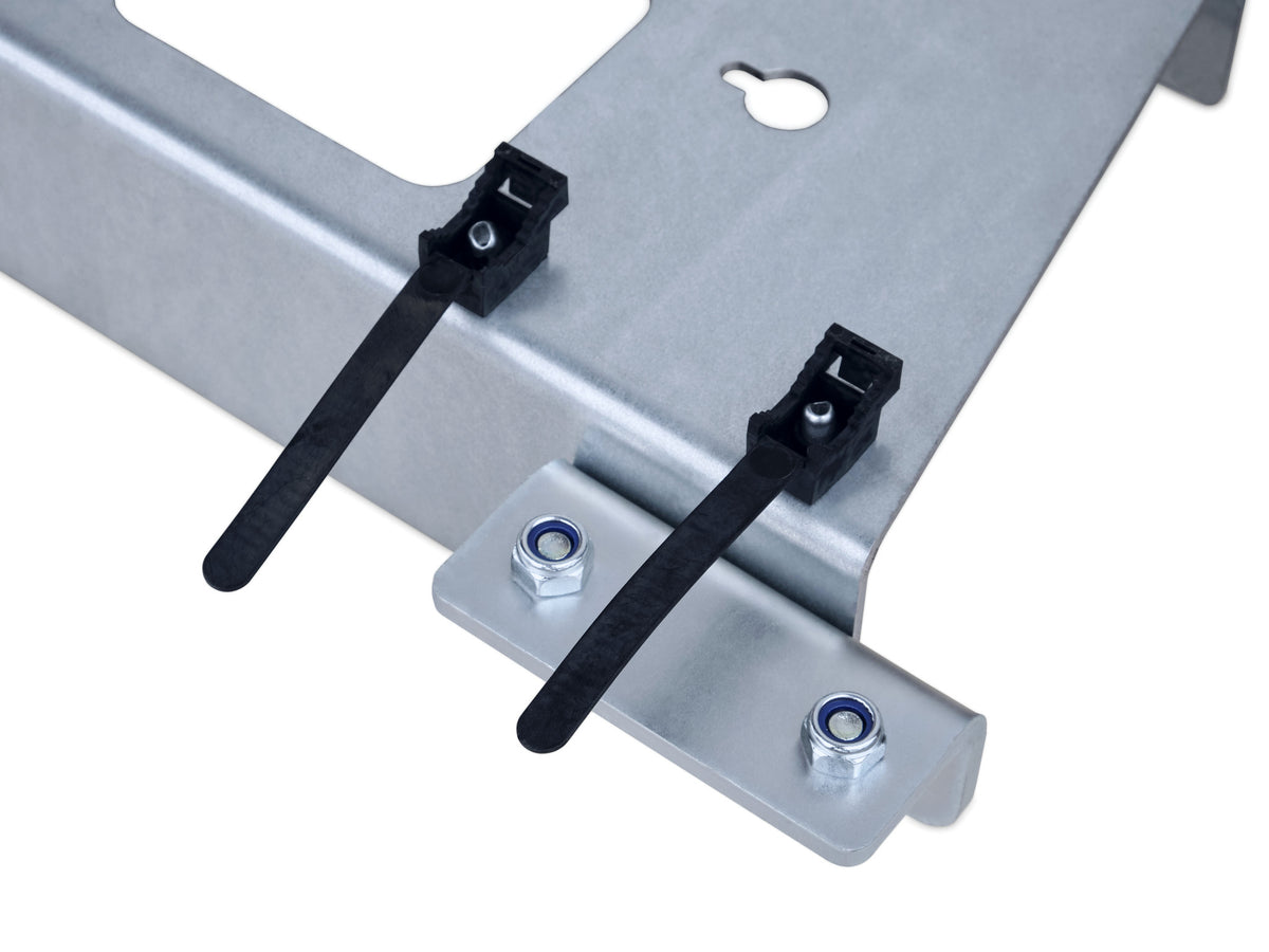 Lampenhalterung Carkeeper Links Detail Verschraubung