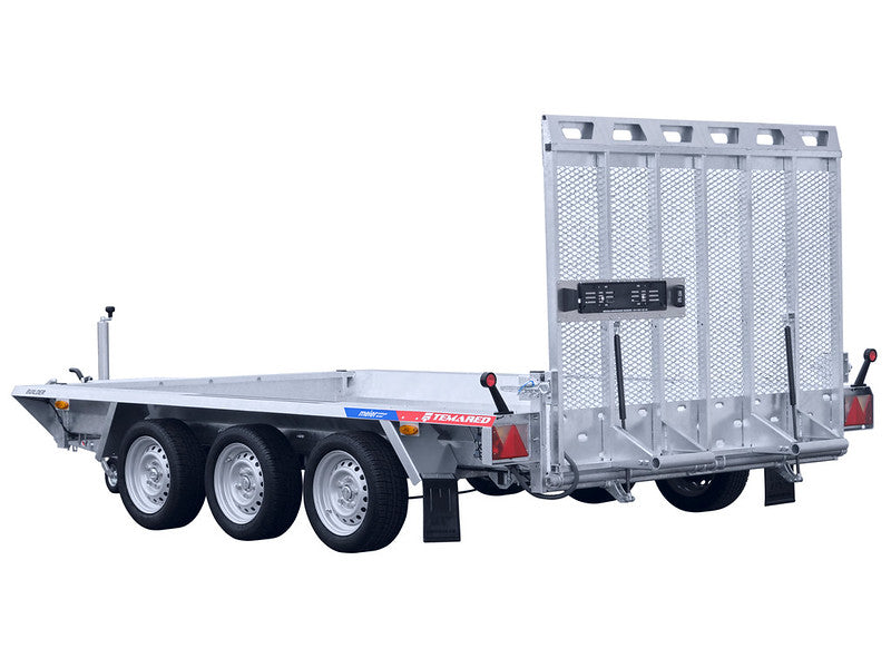 Temared Baumaschinentransporter Typ BUILDER 3500 kg, 3-Achsig, mit Überfahrwand