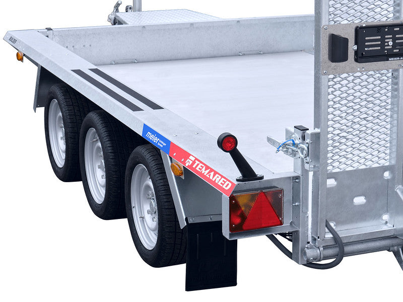 Temared Baumaschinentransporter Typ BUILDER 3500 kg, 3-Achsig, mit Überfahrwand