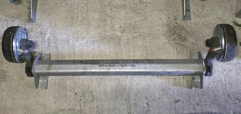 Anhänger Achse 1800 kg Restposten