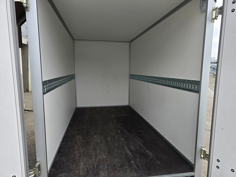 Remorque fourgon d'occasion 2000 kg, expertisée
