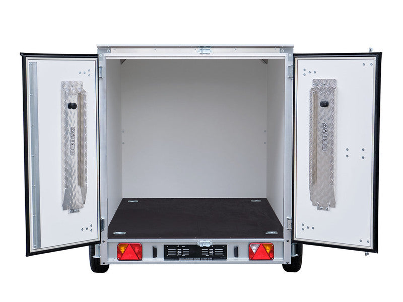 Remorque fourgon Temared type SMART BOX 750 kg, non freinée, avec rampes, ne doit jamais aller au contrôle technique