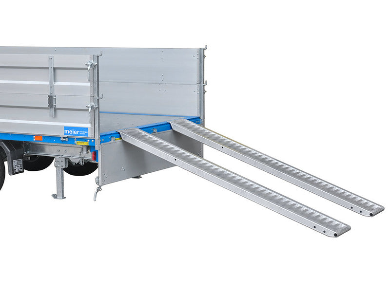 Barthau Dreiseitenkipper Typ DK, Verstärkt, mit Hand- und Elektropumpe und Zubehör - Meier Anhänger AG