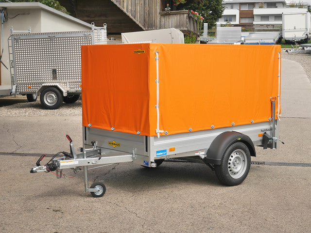 Anhänger mit Planenverdeck oder Kofferanhänger?