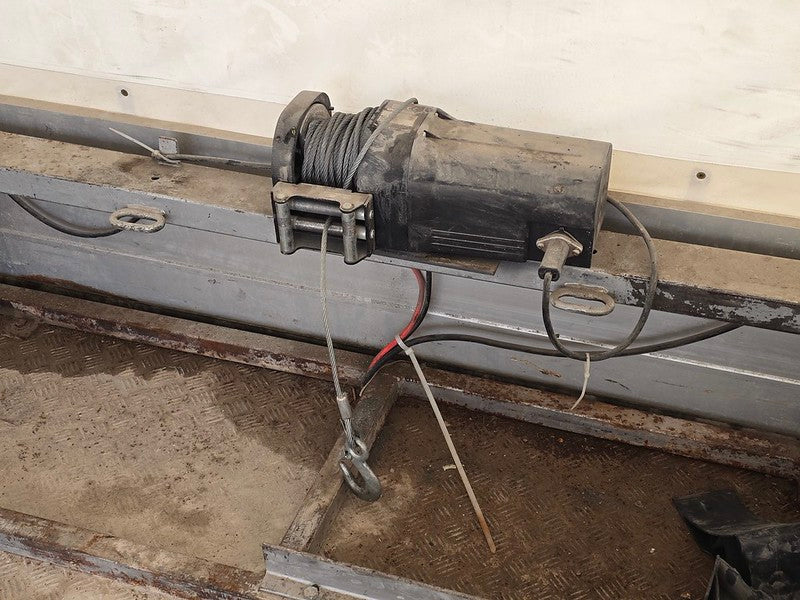 Occasion Anhänger Absenkbar 3500 kg, ab MFK