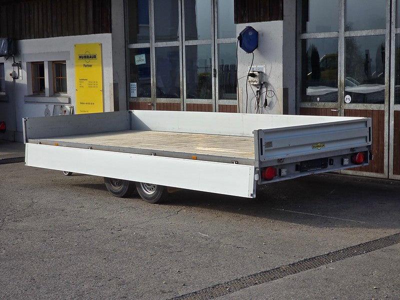 Occasion Anhänger 3000 kg, ab MFK