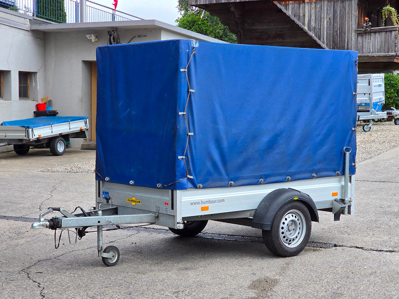 Occasion Anhänger mit Plane 1300 kg, ab MFK 