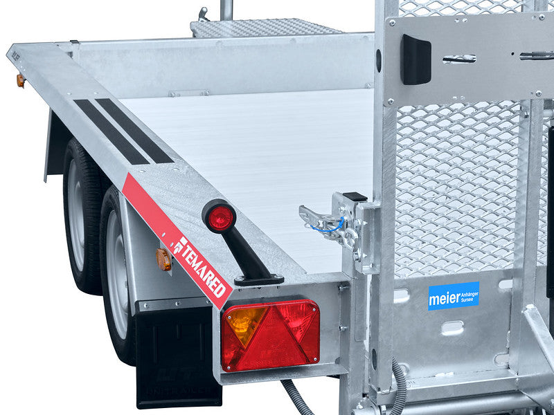 Temared Baumaschinentransporter Typ BUILDER mit Überfahrwand