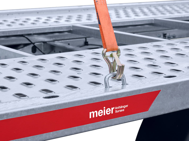 Temared Fahrzeugtransportanhänger Typ CARKEEPER NEW, kippbar mit Auffahrrampen und Standschienen