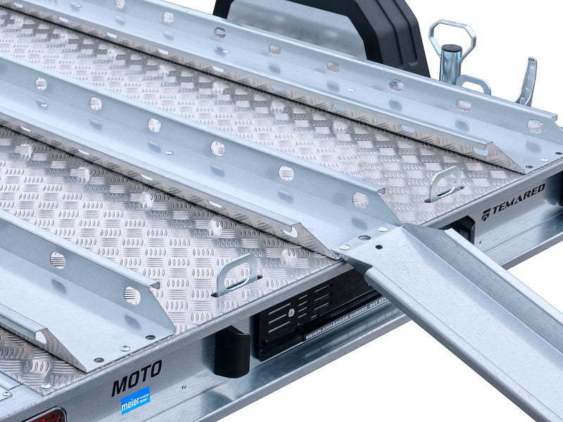 Temared Motorradtransporter Typ MOTO, 750 kg, mit Stützen, ungebremst