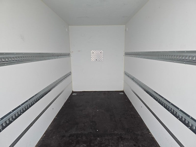 Occasion Kofferanhänger 2000 kg, ab MFK