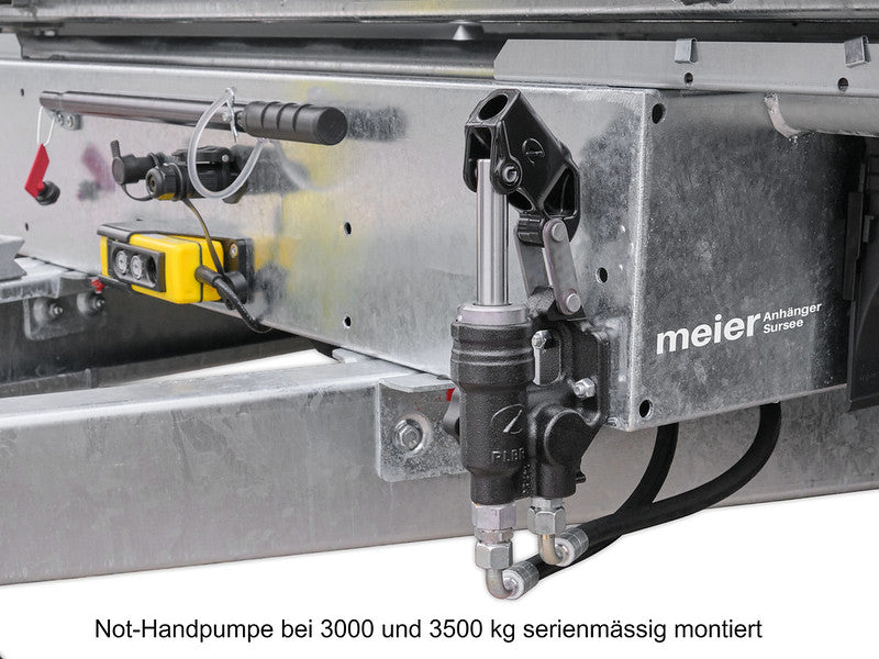 Humbaur Dreiseitenkipper Typ HTK, 3500 kg, mit Alu-Bordwandaufsatz - Meier Anhänger AG